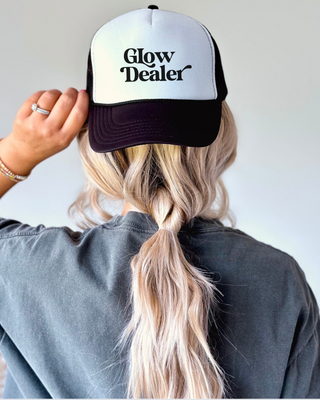 Glow dealer hat for spray tan artists 