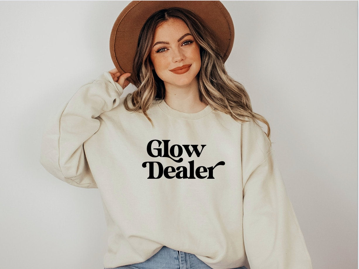 Glow Dealer Crewneck Sweatshirt For Women's - Winter Top Fashion 2024